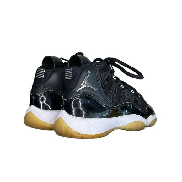 ***SOLD*** Nike Air Jordan 11 Retro 'Jubilee' Basketball Sneakers Size 4.5Y GS - Picture 4 of 5